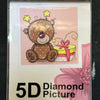 Diamond Painting Bamse med gave 20x20cm